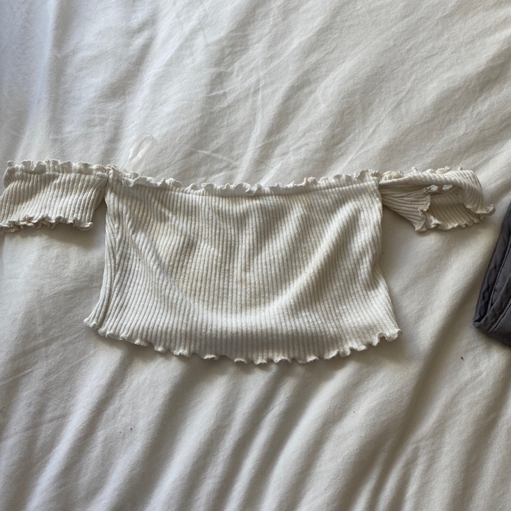 White crop top